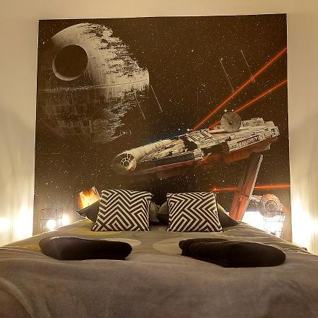Appartement Cinema Video-Projecteur Et Garage Honfleur Dış mekan fotoğraf